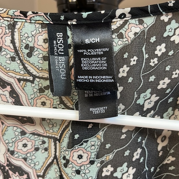 Bisou Bisou Top Size Small - Picture 3 of 3